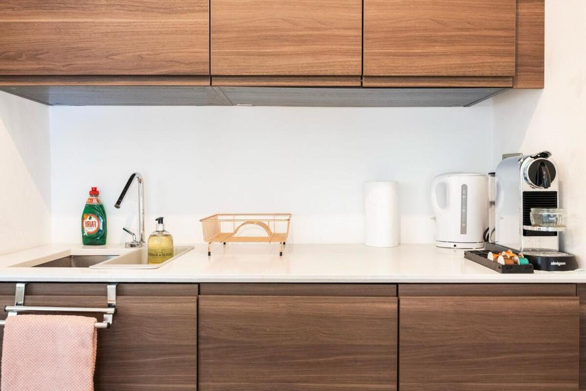 Living 1br South Kensington Apartment